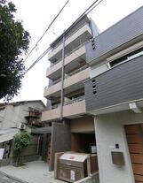 IL MEZZO DI TOKYO,DUE