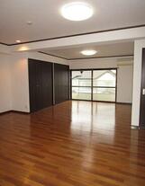 ホワイトアベニュー護国寺